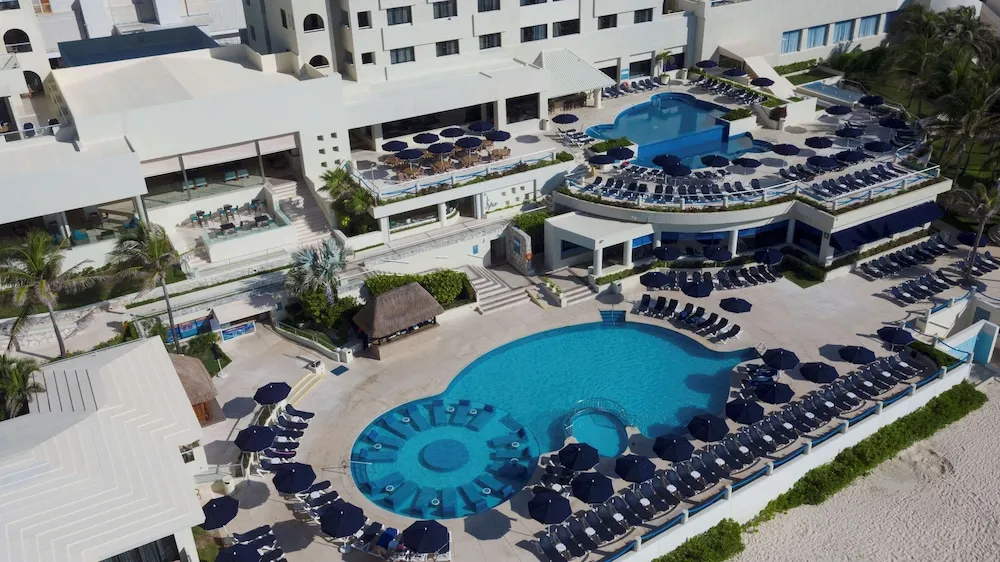 OccTuCancun0023