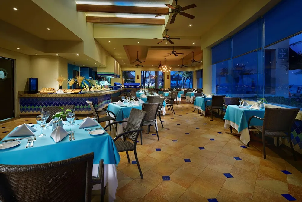 OccTuCancun0051